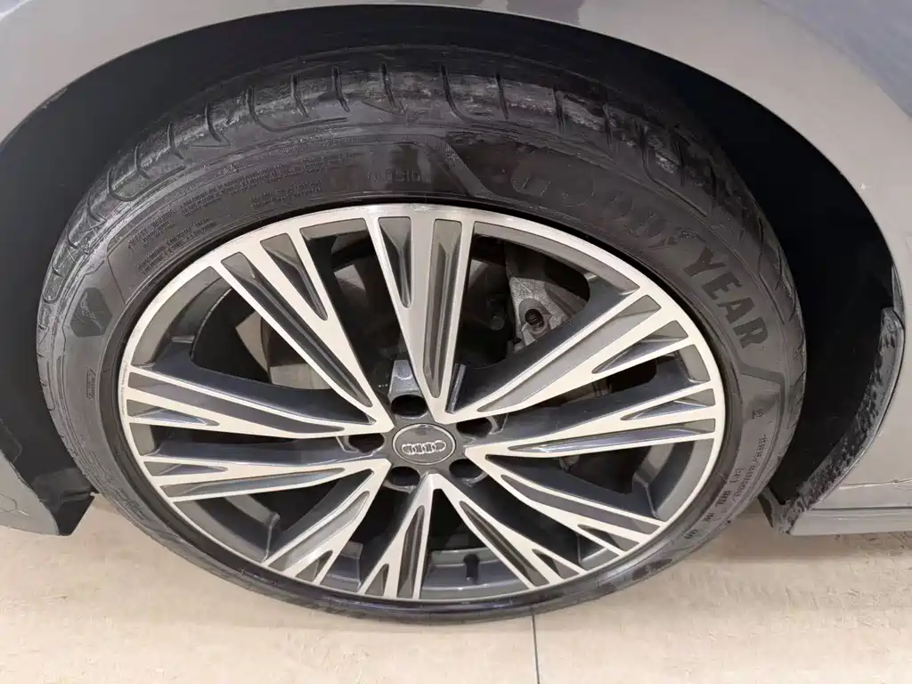 Audi A6L 2021 — фото 11