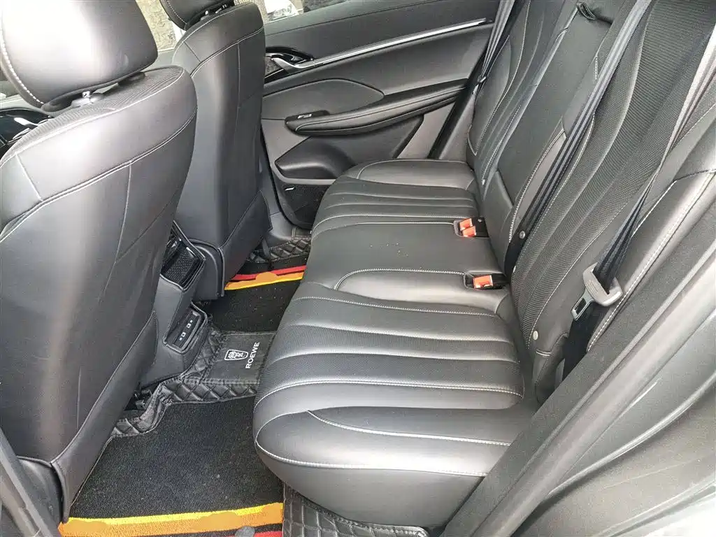 Roewe RX5 MAX 2023 — фото 17