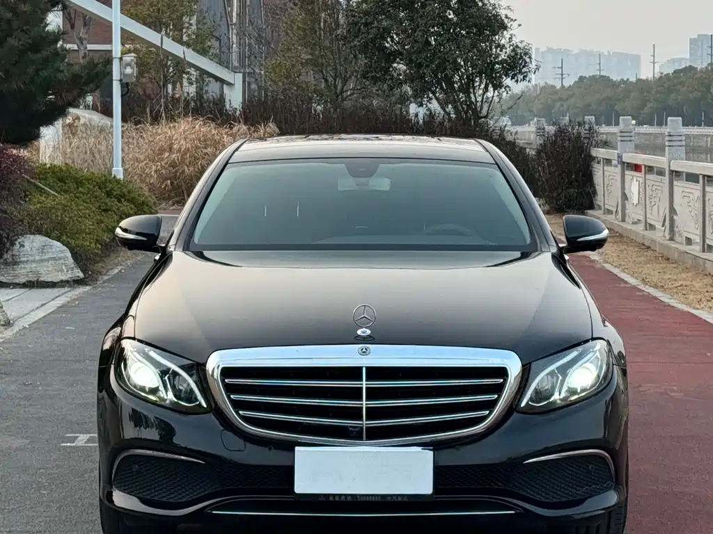 Mercedes-Benz E-Class 2018 — фото 2