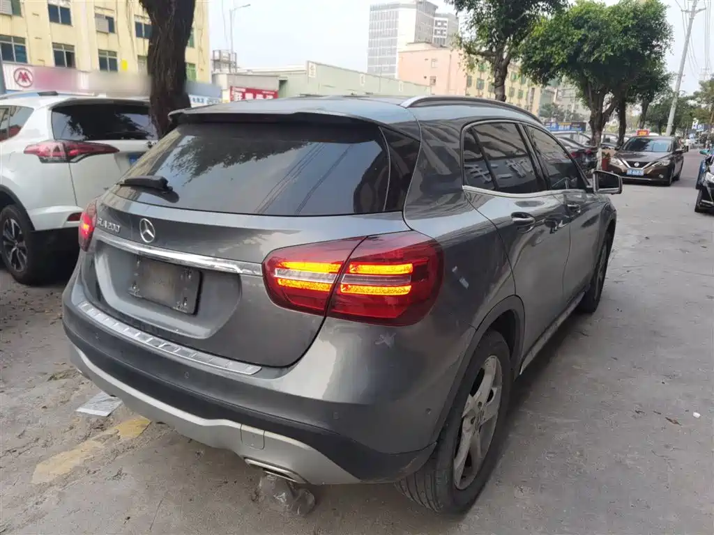 Mercedes-Benz GLA 2019 — фото 7