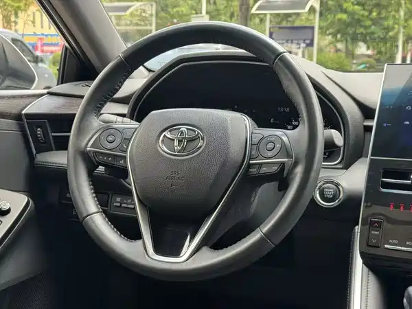 Toyota Avalon 2023