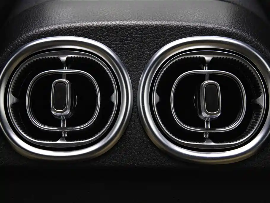 Mercedes-Benz C-Class 2021 — фото 23