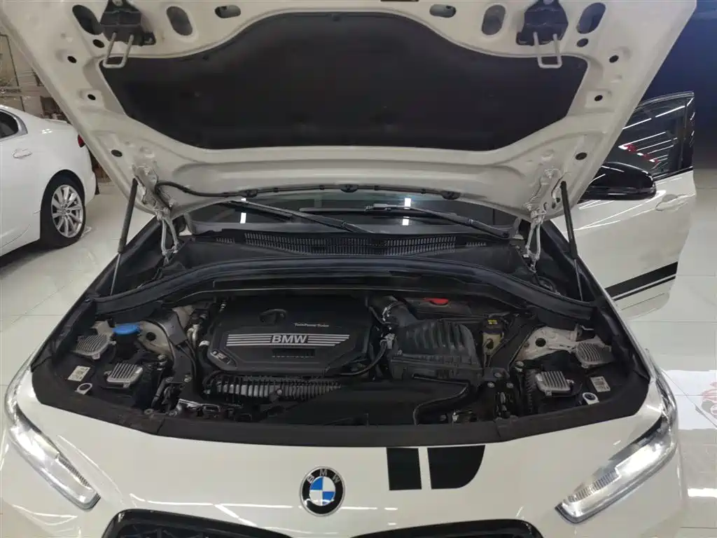 BMW X2 2022 — фото 20