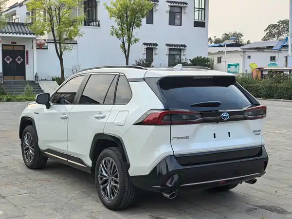 Toyota Wildlander 2025
