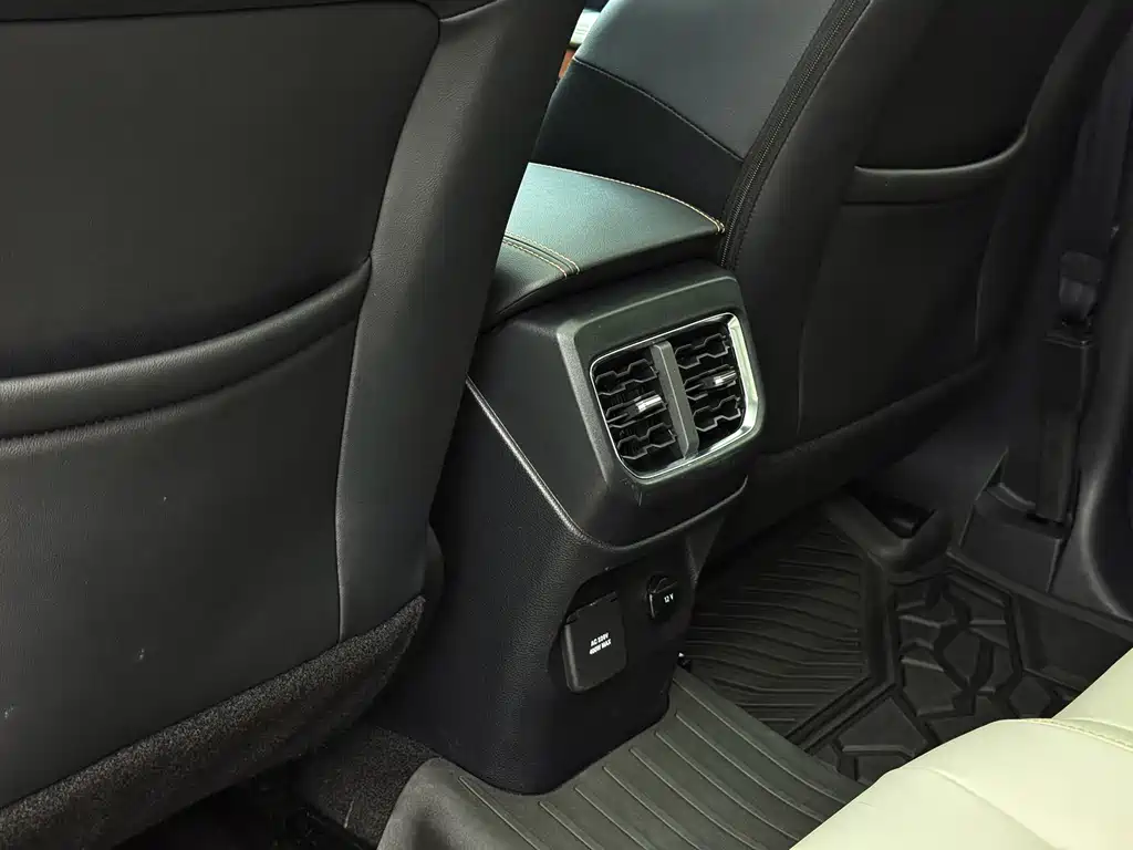 Ford Ranger 2024 — фото 10