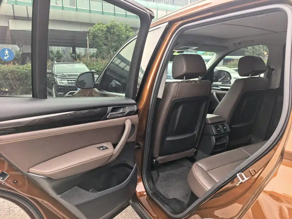BMW X3 2016 — фото 15