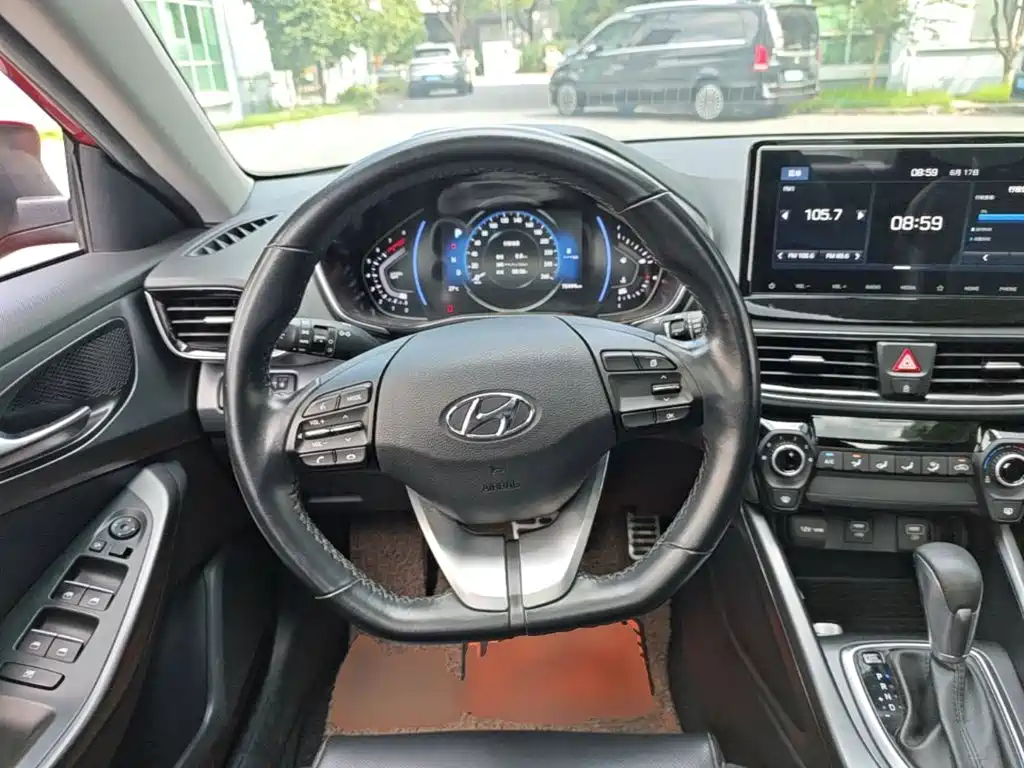Hyundai Fista 2020 — фото 11