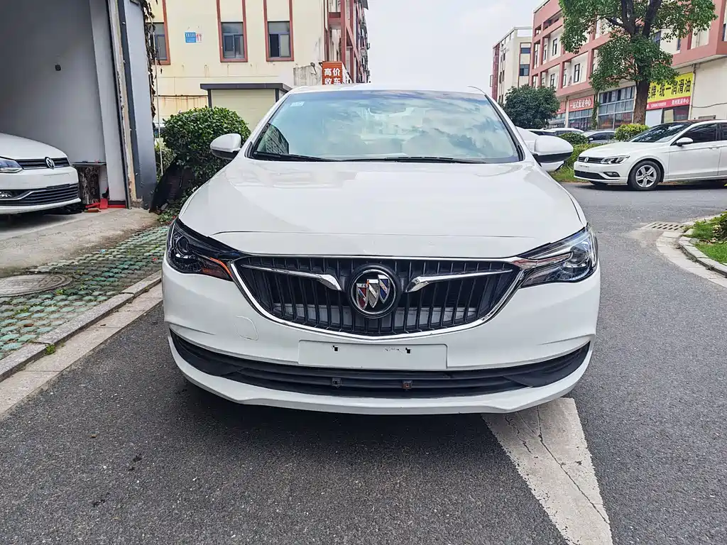 Buick Excelle 2019 — фото 5