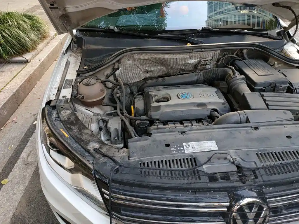 Volkswagen Tiguan 2015 — фото 21