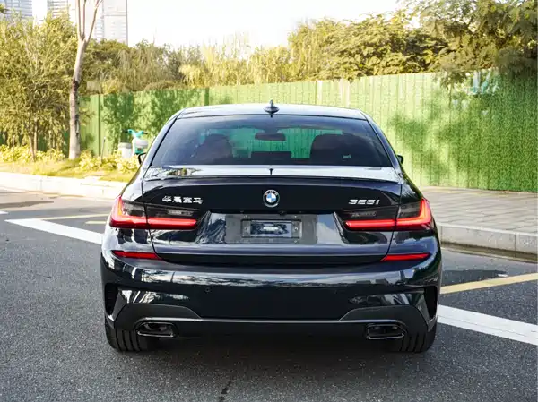 BMW 3 Series 2021