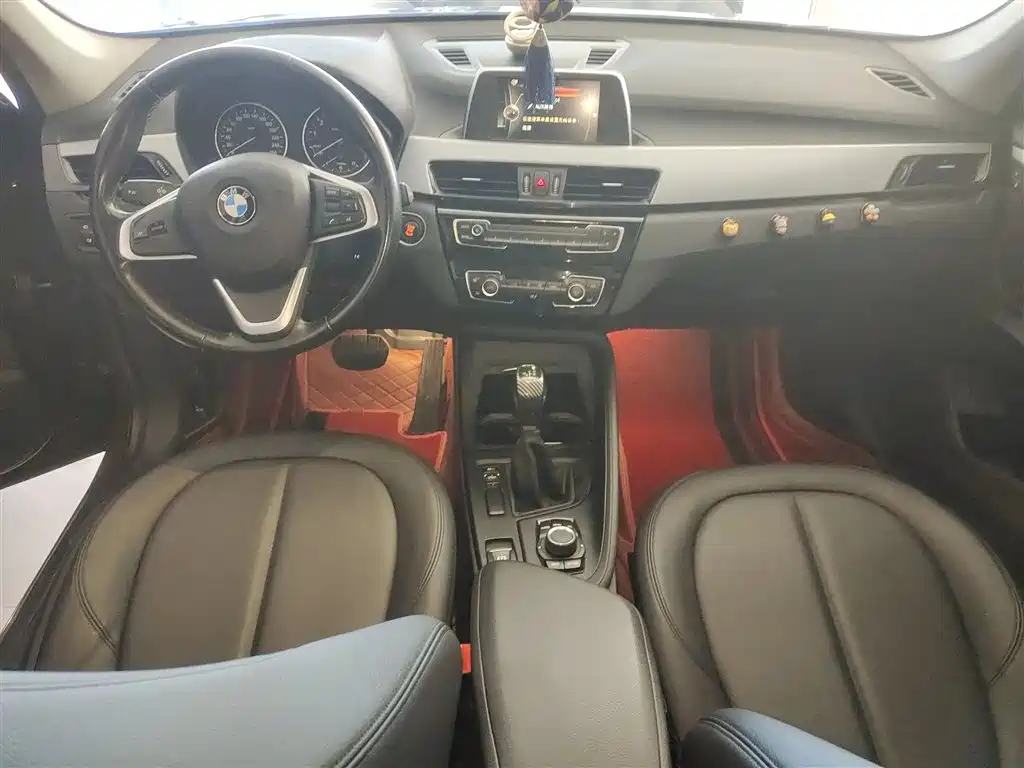 BMW X1 2017 — фото 10