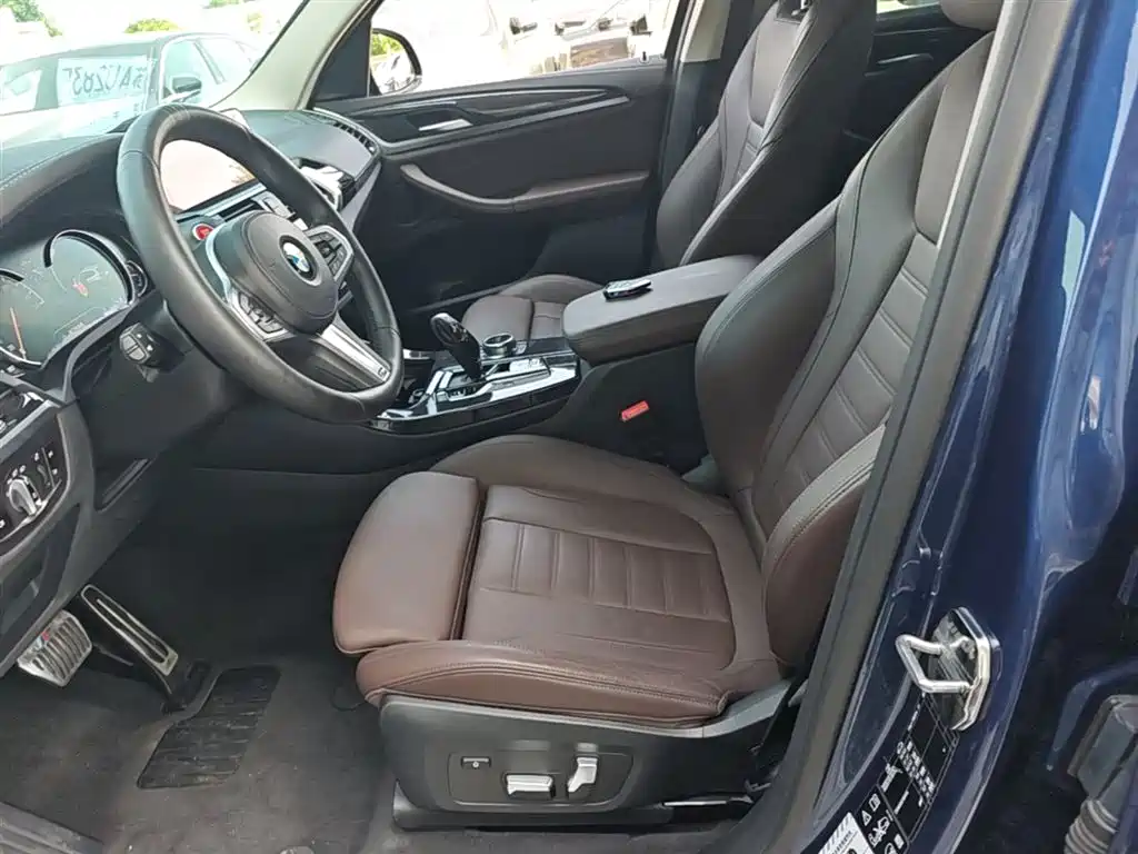 BMW X3 2018 — фото 15