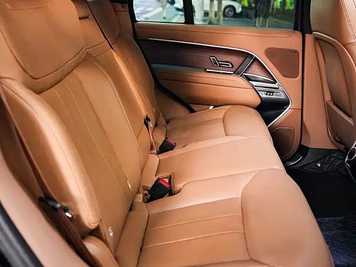 Land Rover Range Rover 2024 — фото 15