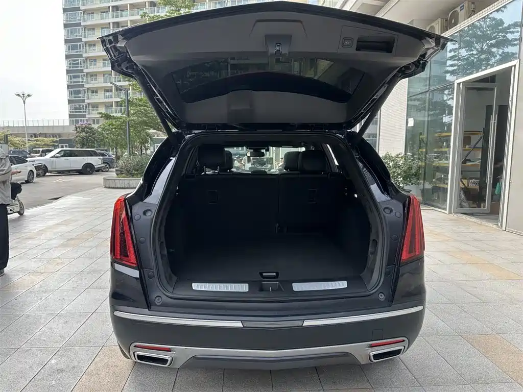 Cadillac XT5 2022 — фото 21
