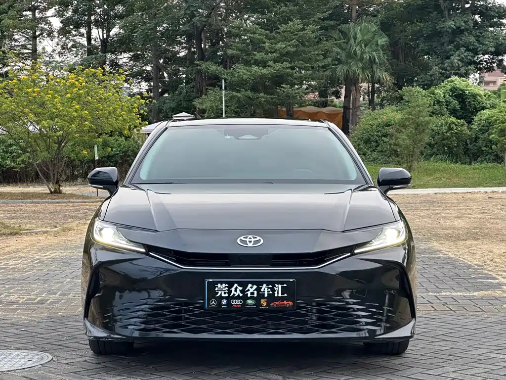 Toyota Camry 2024