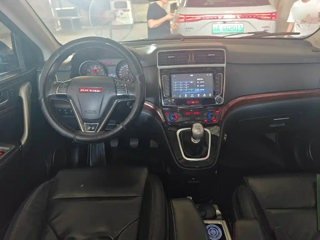 Haval H6 2015 — фото 10
