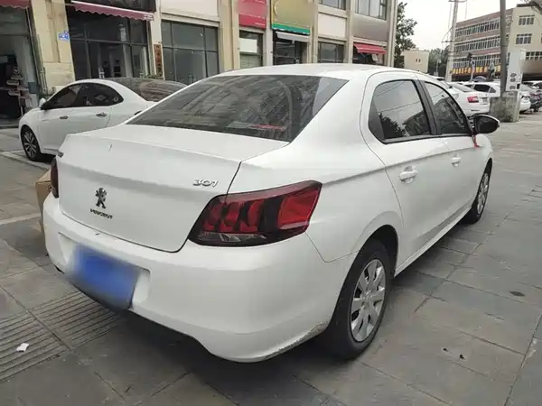 Peugeot 301 2018