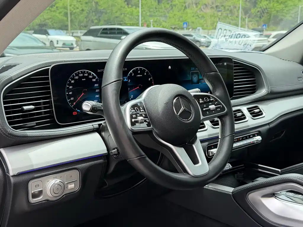 Mercedes-Benz GLE Coupe 2021 — фото 13