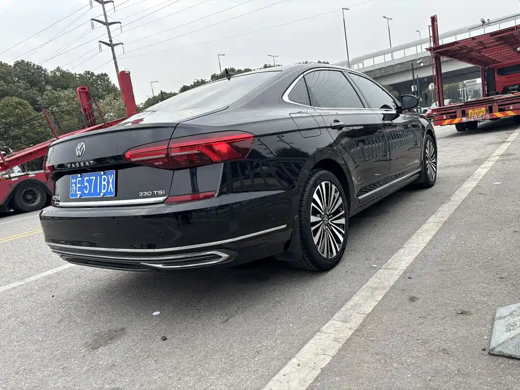 Volkswagen Passat 2021 — фото 4