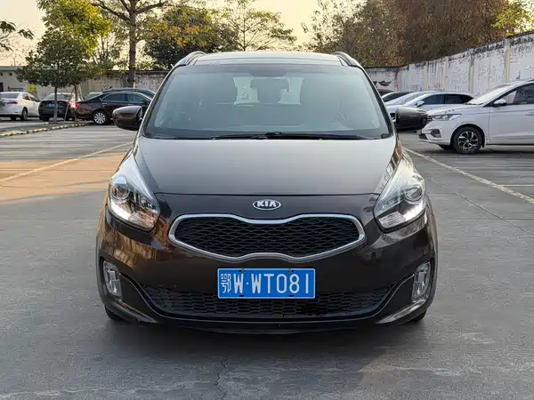 Kia Jiale 2013