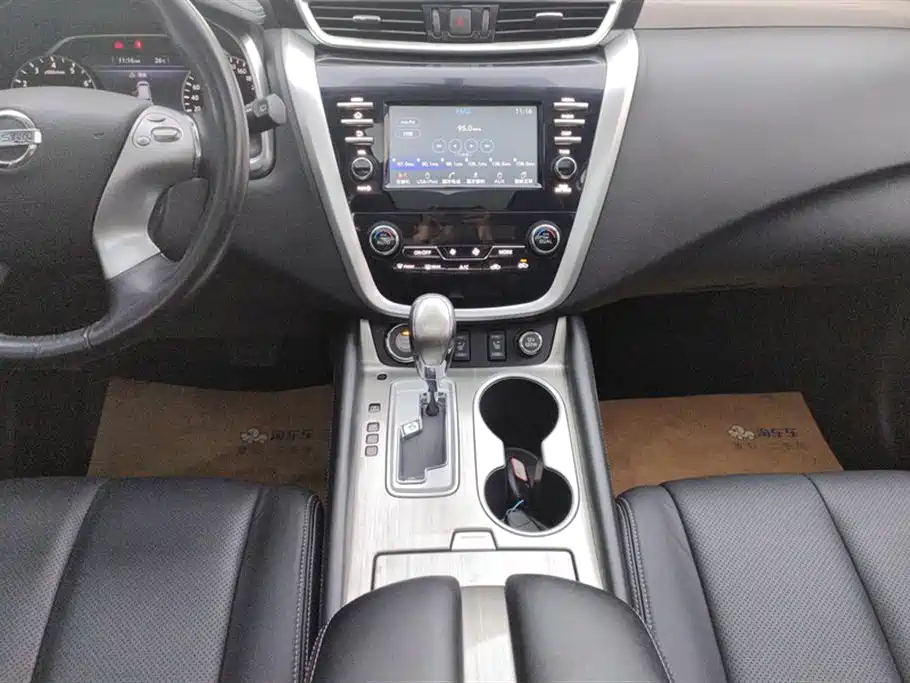 Nissan Murano 2017 — фото 16