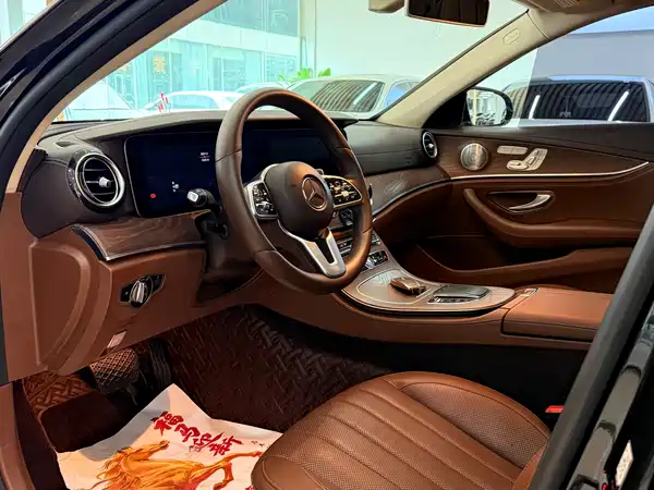 Mercedes-Benz E-Class 2020