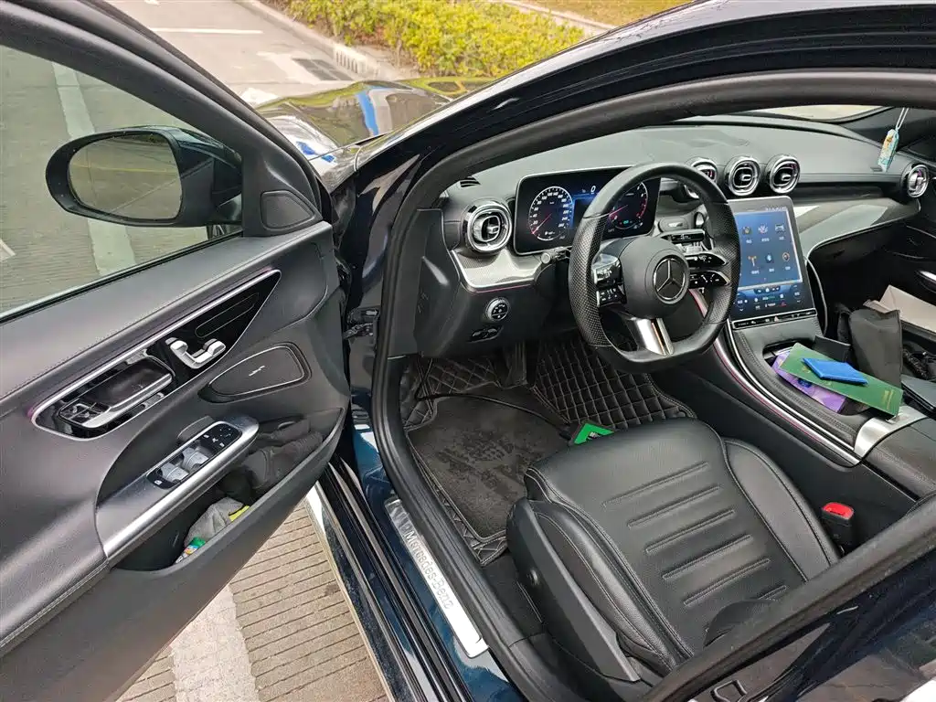 Mercedes-Benz C-Class 2022 — фото 14