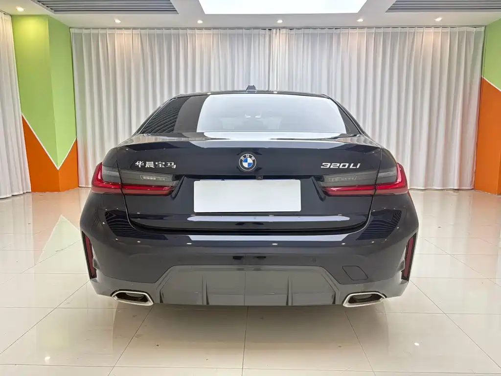 BMW 3 Series 2023