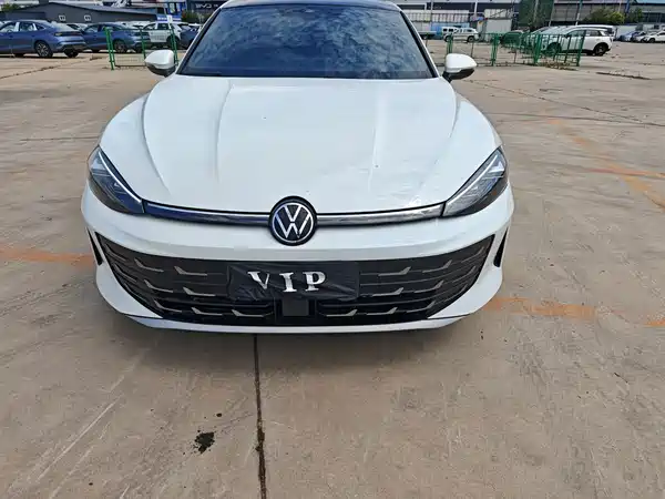 Volkswagen Lamando 2025