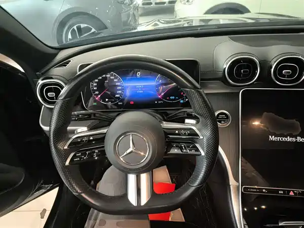 Mercedes-Benz C-Class 2022