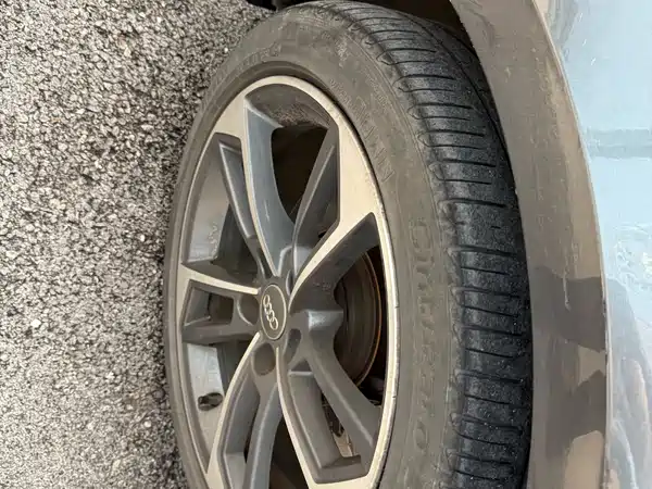 Audi A4L 2020