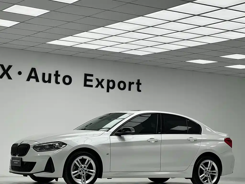 BMW 1 Series 2022