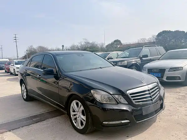 Mercedes-Benz E-Class 2012