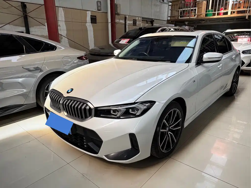 BMW 3 Series 2024