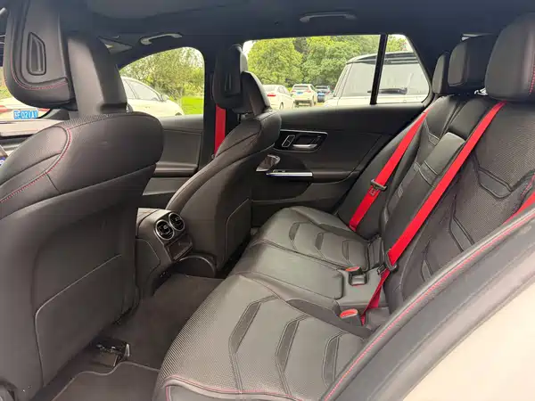 Mercedes-Benz C-Class AMG 2025