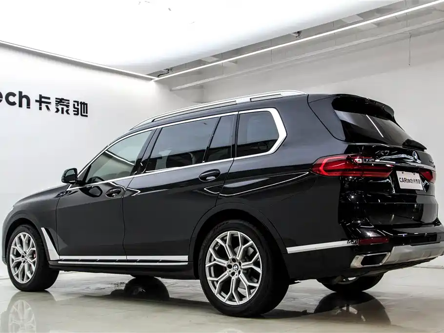 BMW X7 2022 — фото 6