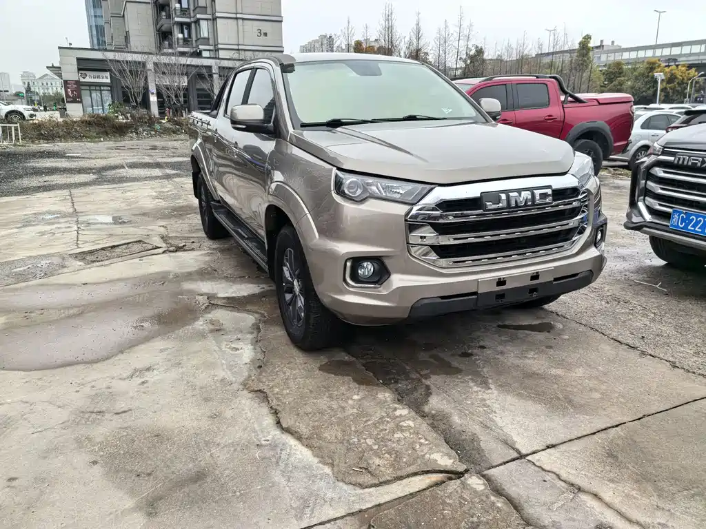 JMC Yuhu 7 2022