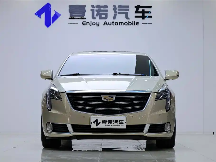 Cadillac XTS 2018 — фото 2