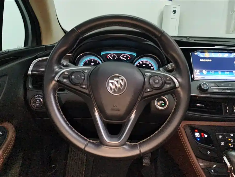 Buick Envision Plus 2017 — фото 15