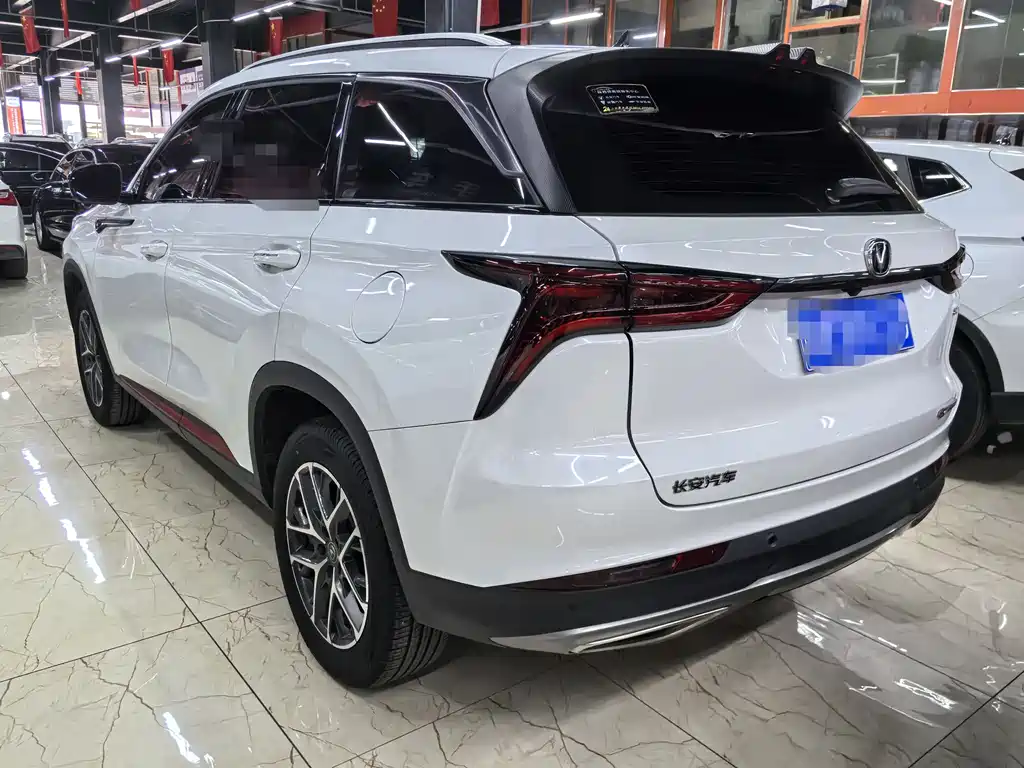 Changan CS75 PLUS 2021 — фото 4