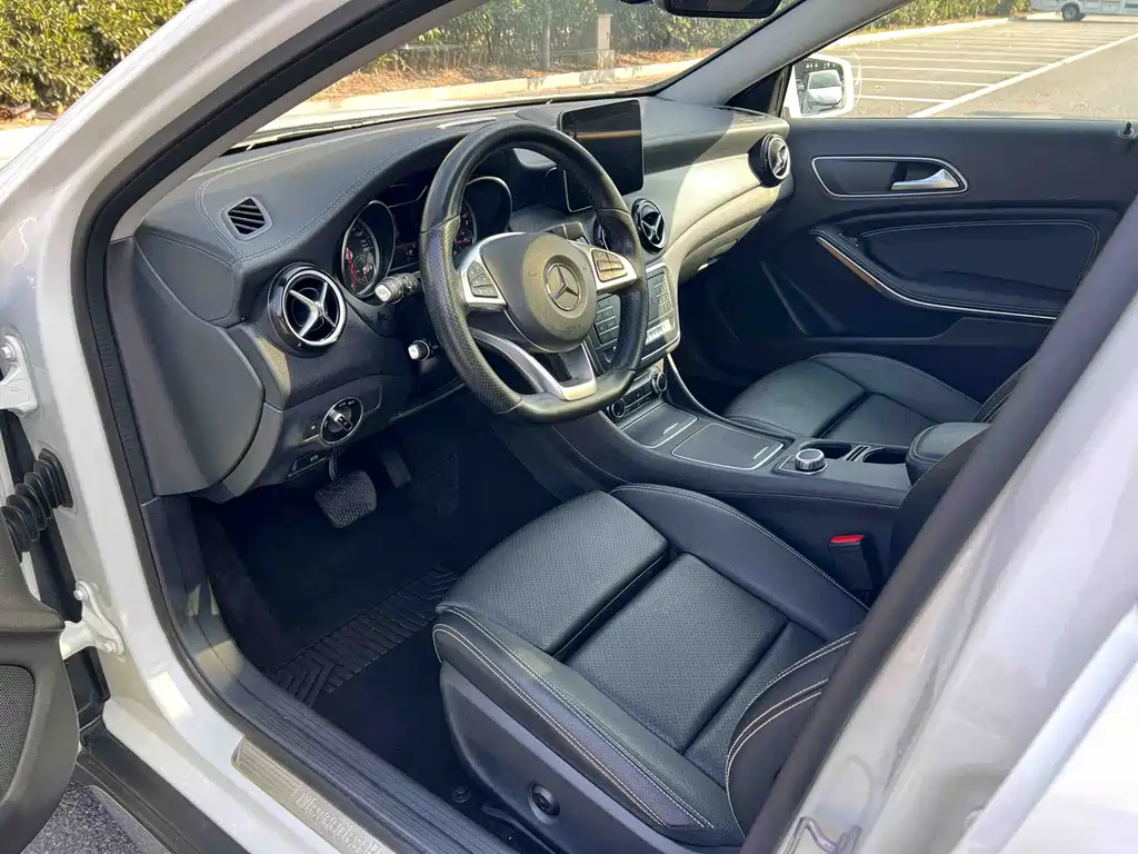 Mercedes-Benz GLA 2019 — фото 7