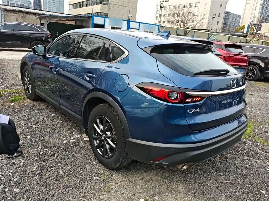 Mazda CX-4 2021 — фото 5