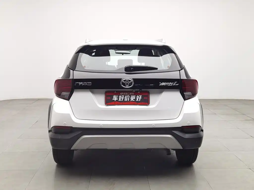 Toyota Yaris L 2020