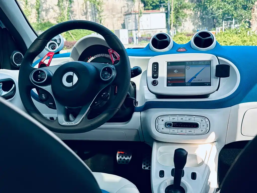 smart Forfour 2016 — фото 14