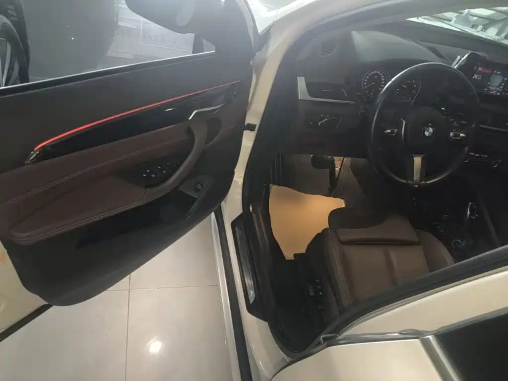 BMW X1 2020 — фото 16