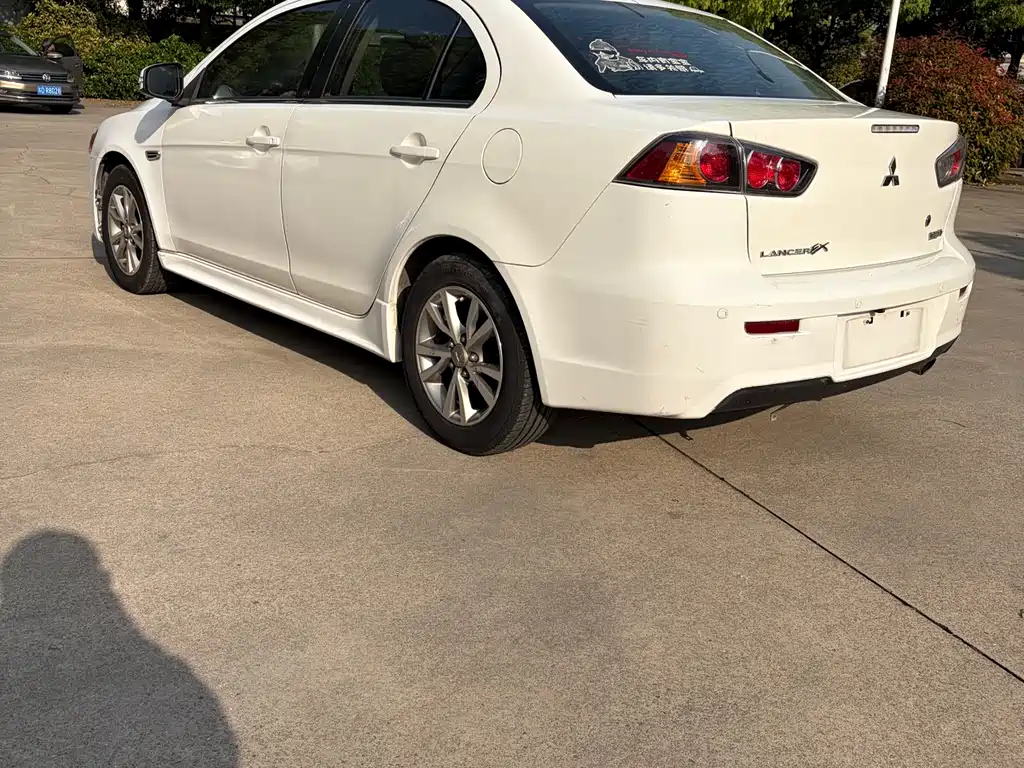 Mitsubishi Lancer EX 2014 — фото 16