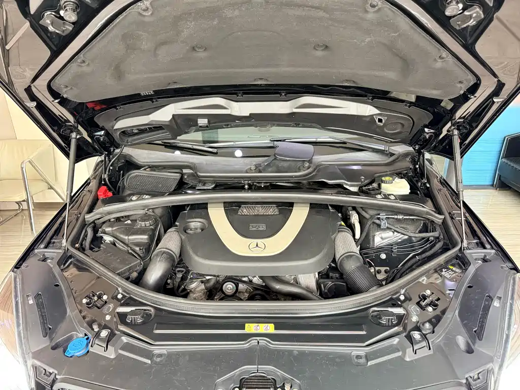 Mercedes-Benz R-Class 2013 — фото 19