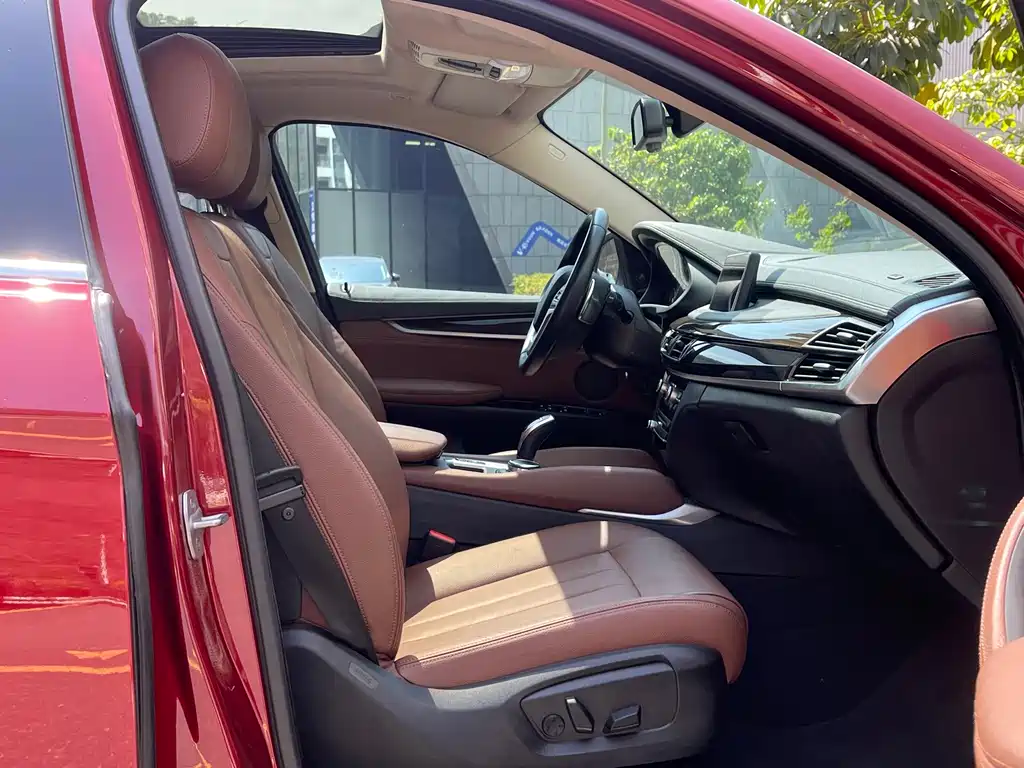 BMW X6 2015 — фото 12