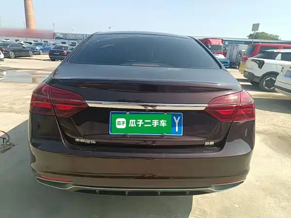 Geely Emgrand 2020