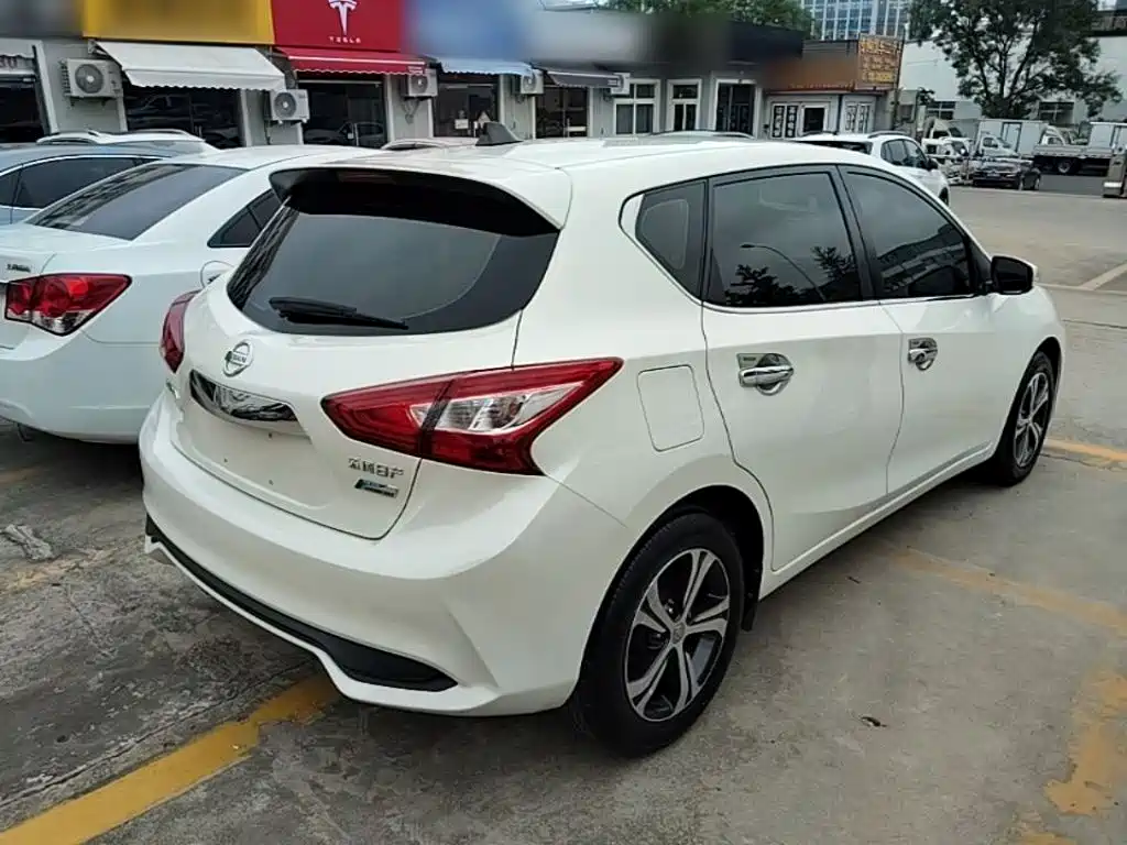 Nissan Tiida 2019